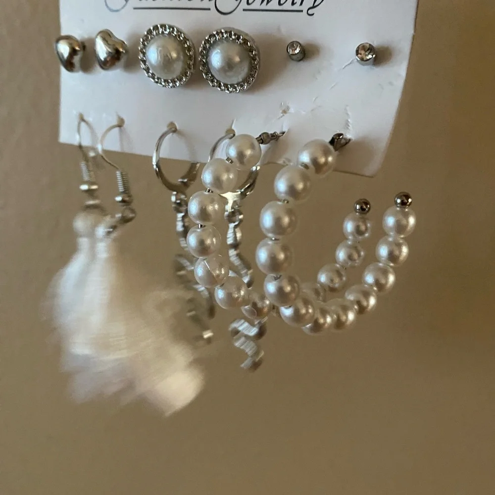 NEW silver fashion jewelry set